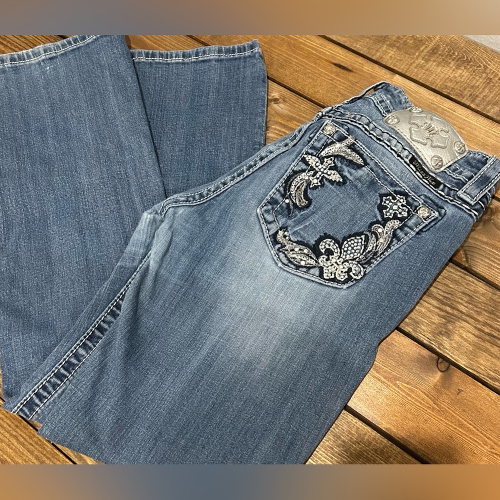 Women’s miss me jeans